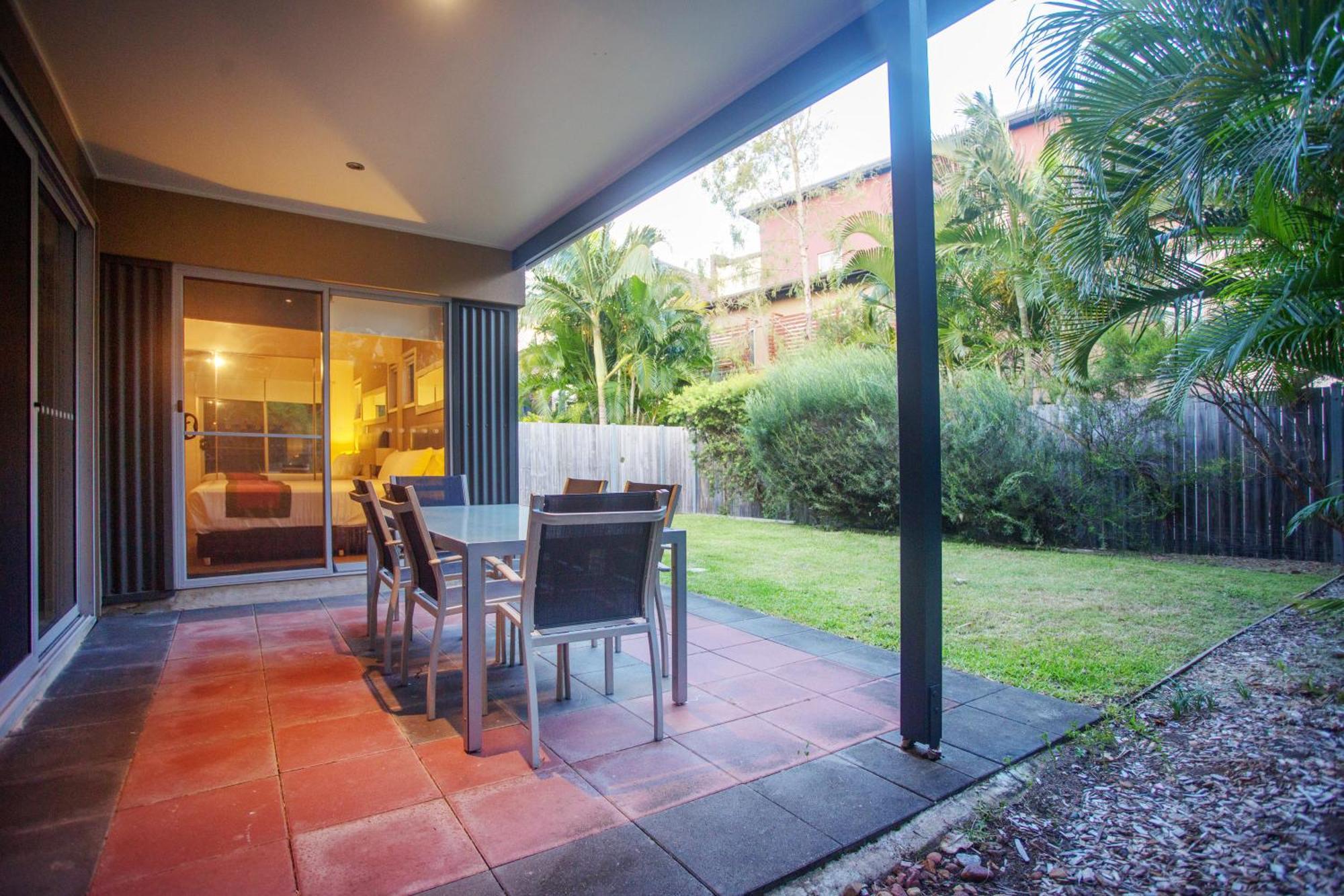 Quarterdecks Retreat Vila Urangan Quarto foto
